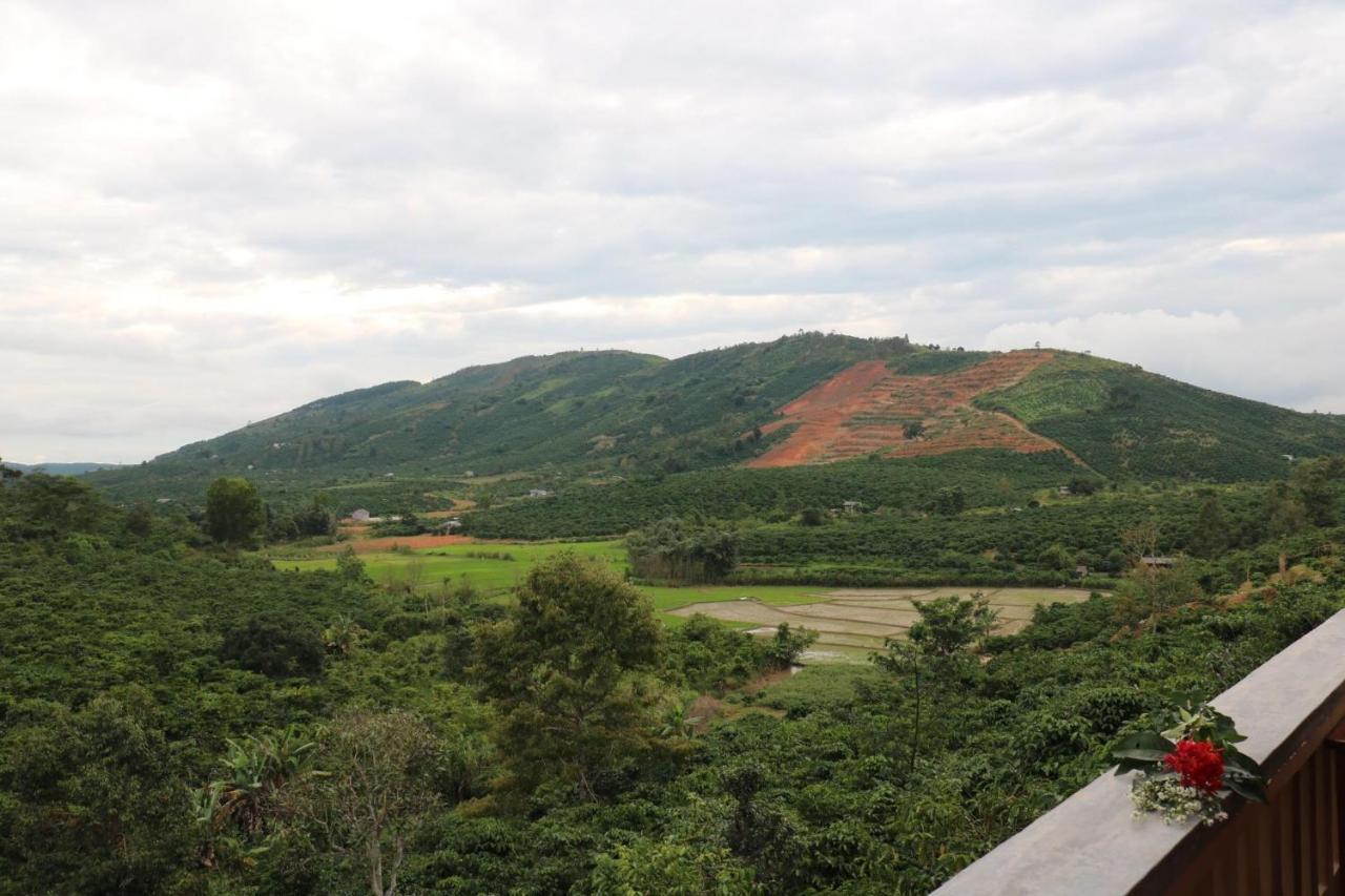 Ivory Falls Villa Di Linh Exterior photo